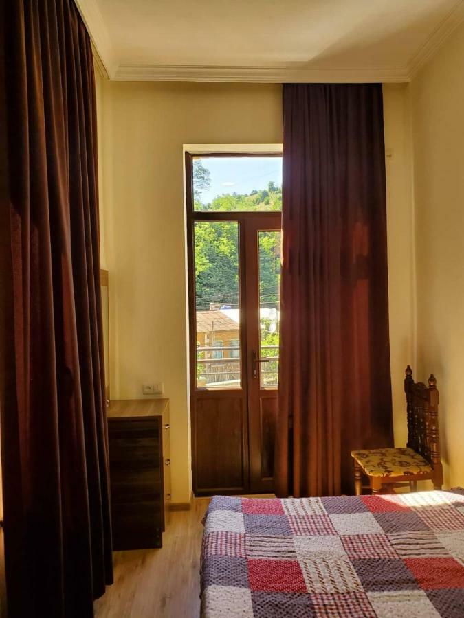 Hostel Family Kutaiszi Kültér fotó
