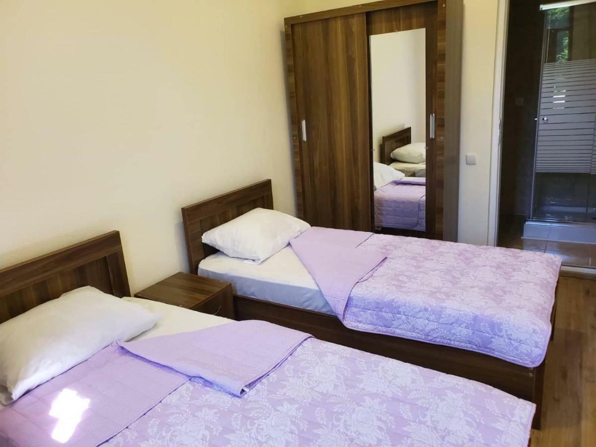 Hostel Family Kutaiszi Kültér fotó